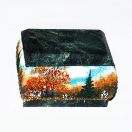 Шкатулка из змеевика "Роспись"